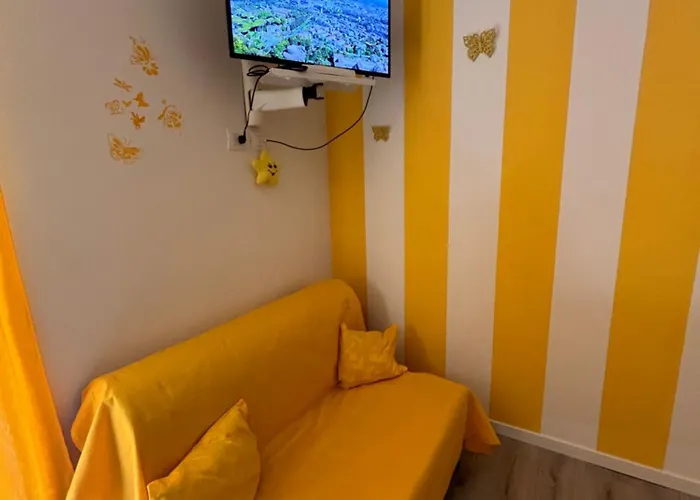 Il Paradiso Delle Farfalle Apartment *